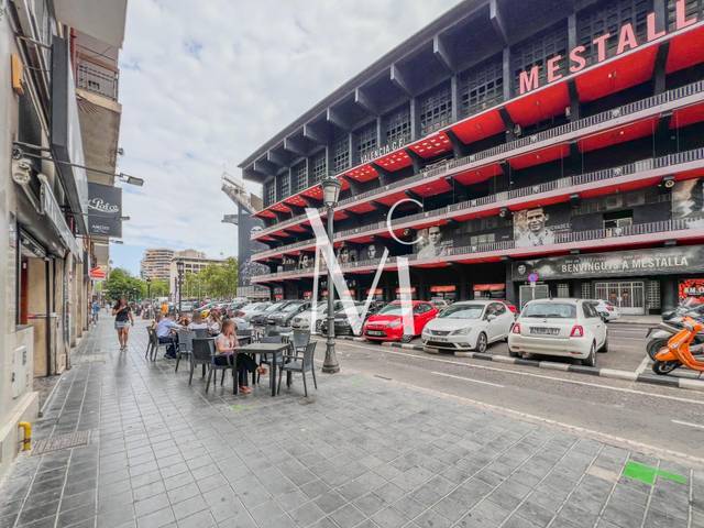Local comercial en Alquiler en Calle Calle de Micer Mascó en Exposició