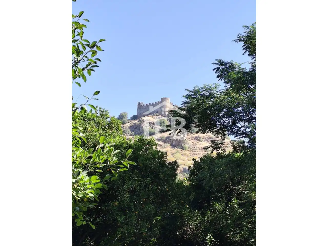 Houses for sale in Burguillos del Cerro