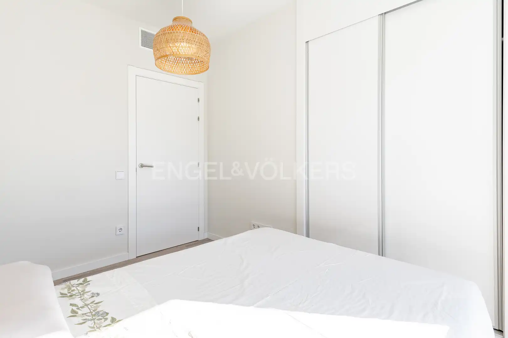 Bedroom of Flat for sale in Sant Adrià de Besòs  with Air Conditioner, Heating and Parquet flooring