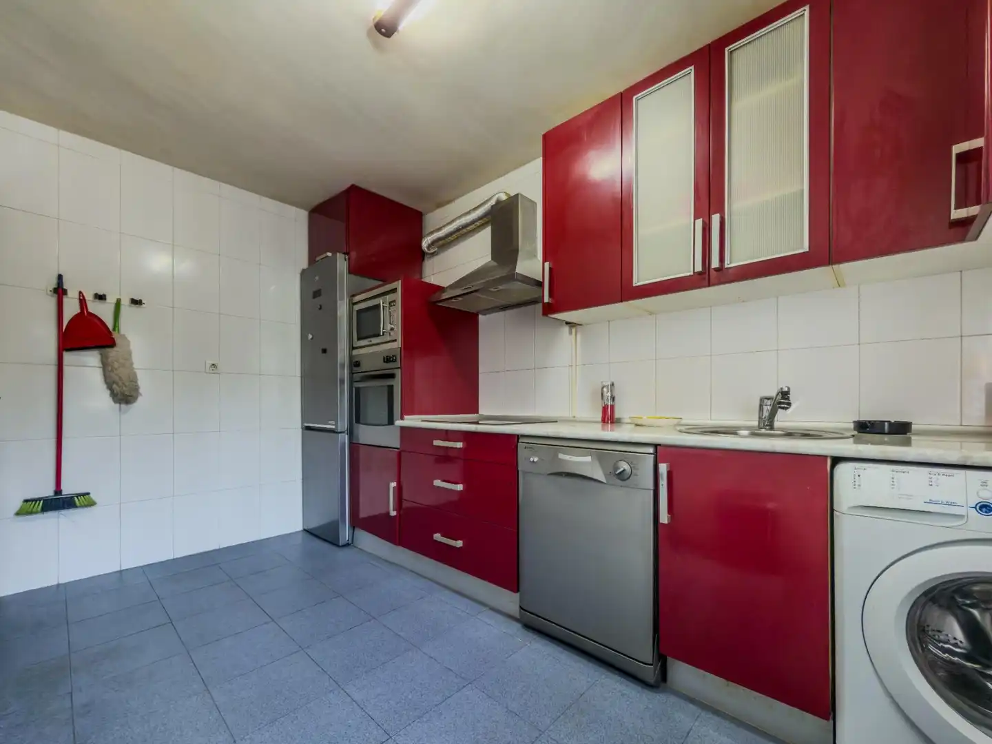 Cuina de Planta baixa en venda en Torrelavega  amb Traster i Moblat