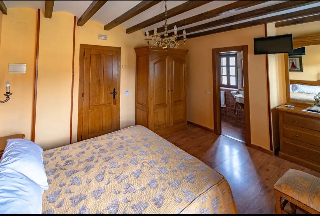 Schlafzimmer von Country house zum Verkauf in Santiurde de Toranzo