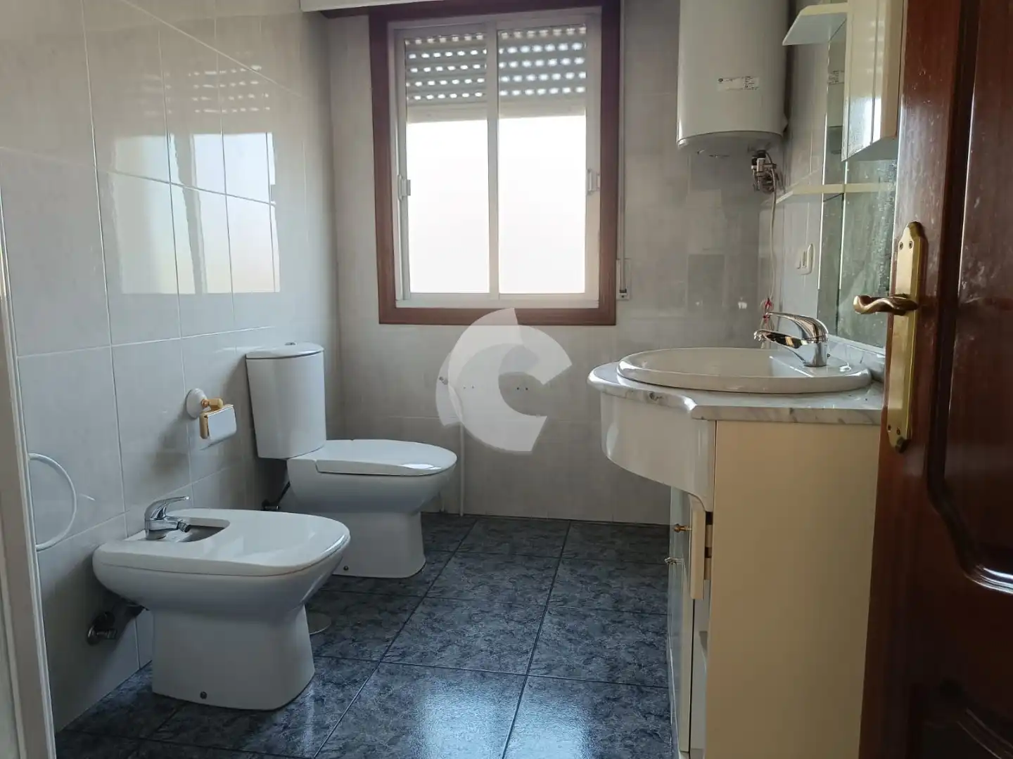 Bathroom of Houses for sale in Ourense Capital   with Private garden