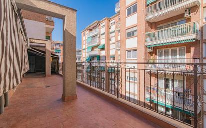 Exterior view of Flat for sale in  Granada Capital  with Heating, Terrace and Balcony