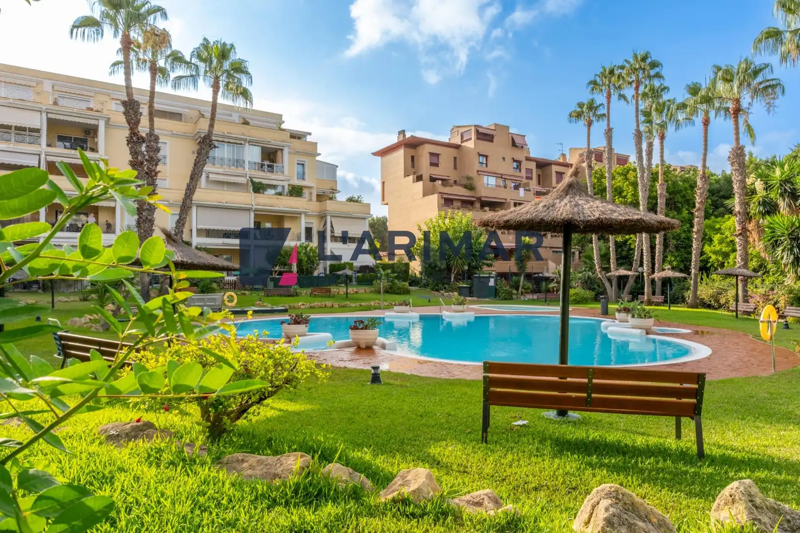 Jardí de Planta baixa en venda en Alicante / Alacant amb Terrassa i Piscina comunitària