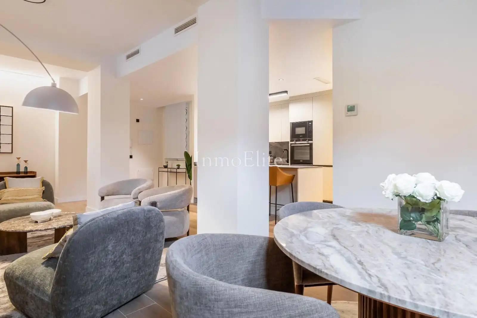 Flat with lift for sale in Diego de León, imagen 8
