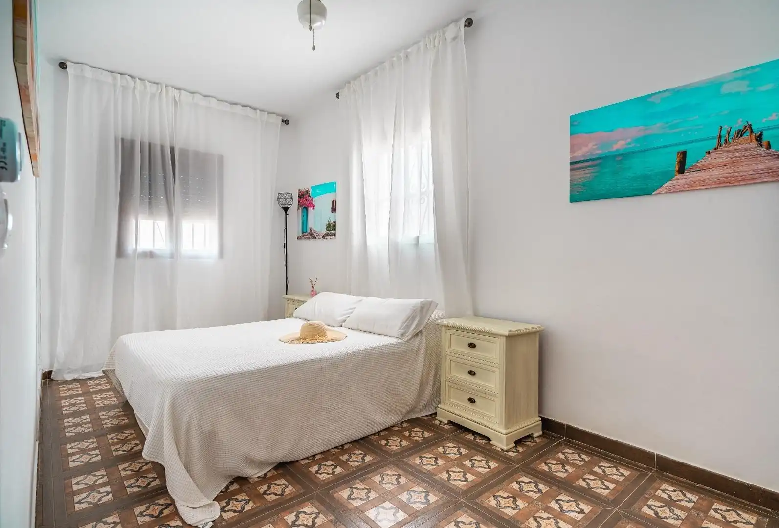 Dormitori de Casa o xalet en venda en Tarifa amb Calefacció, Jardí privat i Terrassa