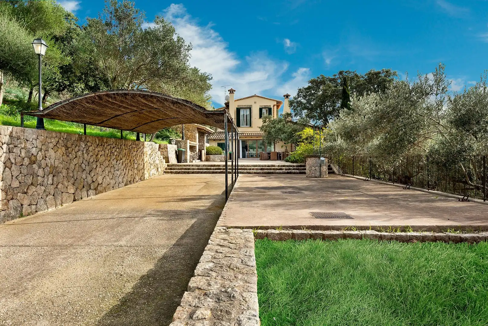 Terraza de Finca rústica de alquiler en  Palma de Mallorca con Aire acondicionado, Calefacción y Jardín privado