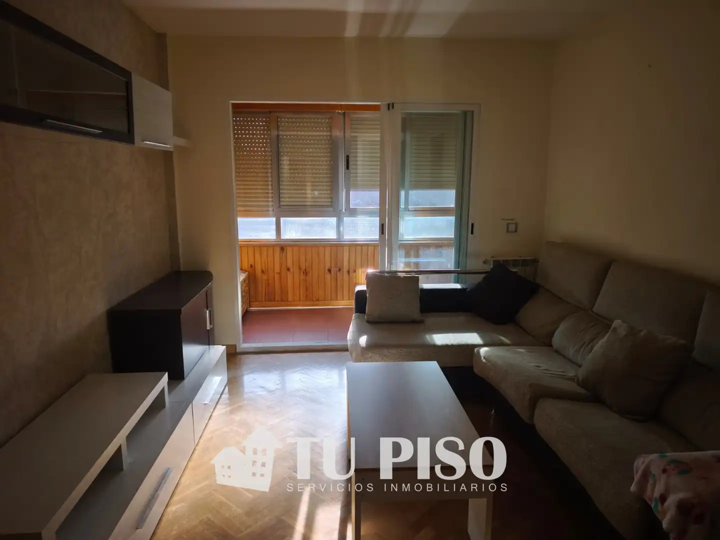 Sala de estar de Piso en venta en Fuenlabrada con Calefacción, Parquet y Terraza