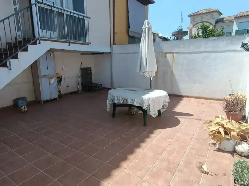 Terrassa de Casa adosada en venda en Las Gabias