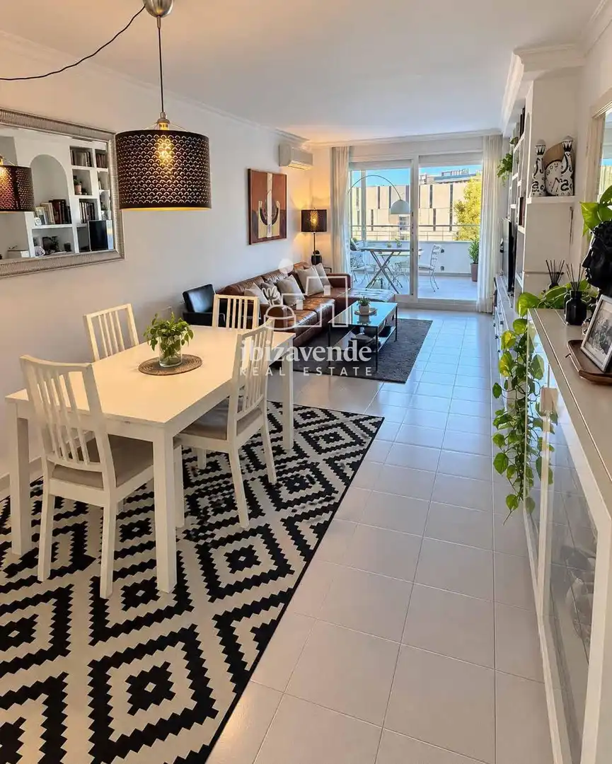 Piso con piscina en venta en historiador joan mari cardona, imagen 4