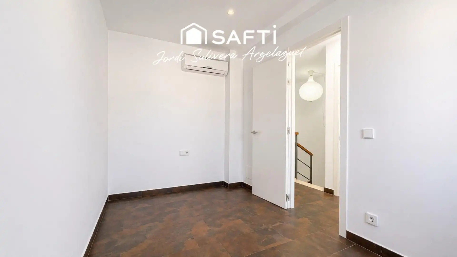 Casa adosada en venta en L'Escala con Aire acondicionado, Terraza y Balcón