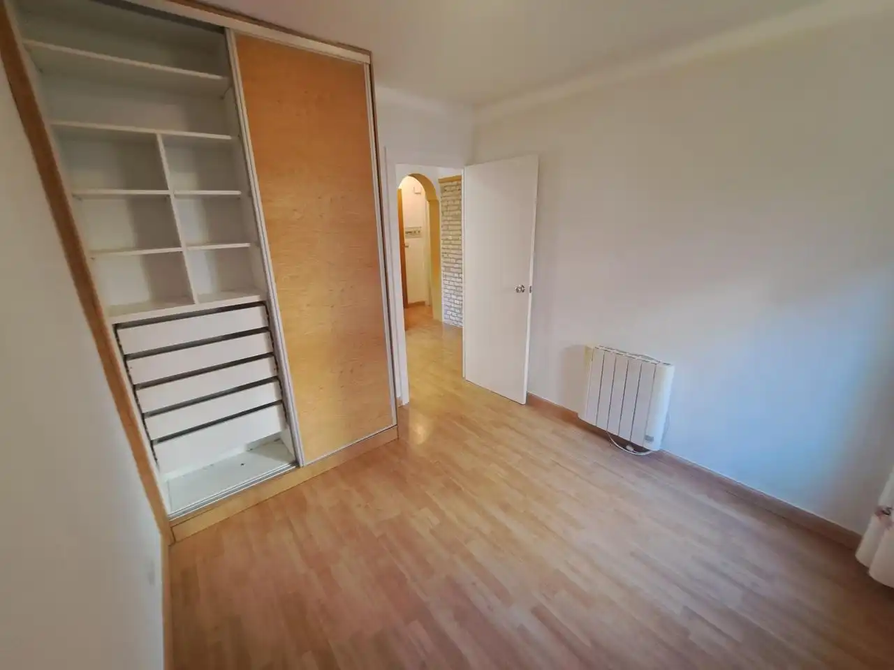Bedroom of Flat for sale in Zaragoza  with Air Conditioner, Heating and Parquet flooring
