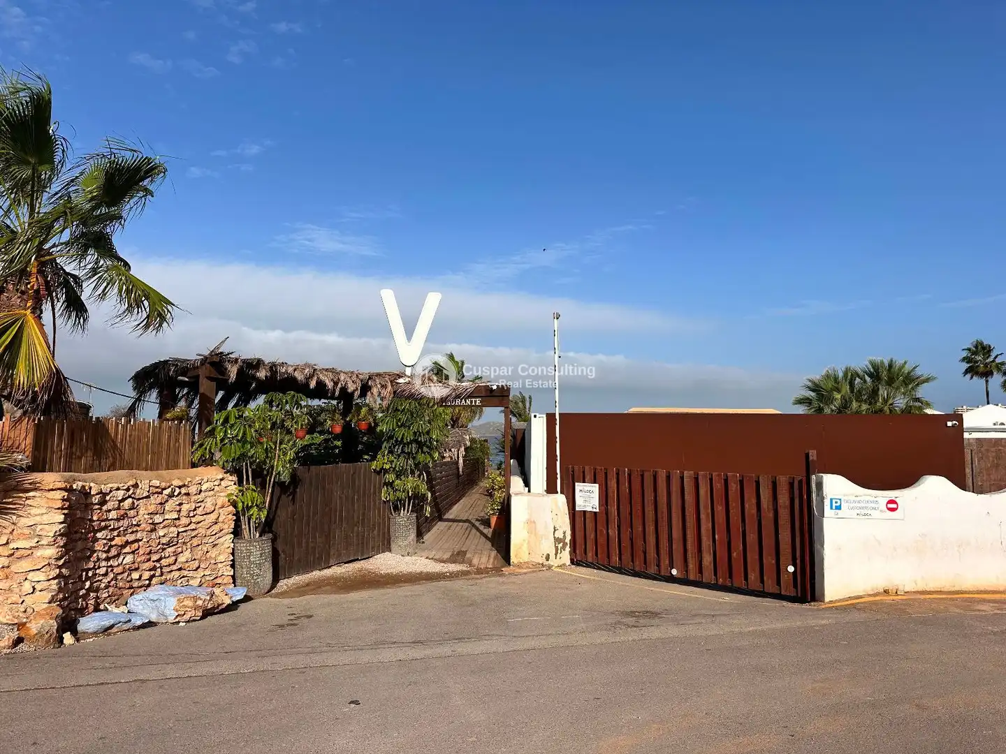 Vista exterior de Casa o chalet en venta en La Manga del Mar Menor con Calefacción, Terraza y Amueblado