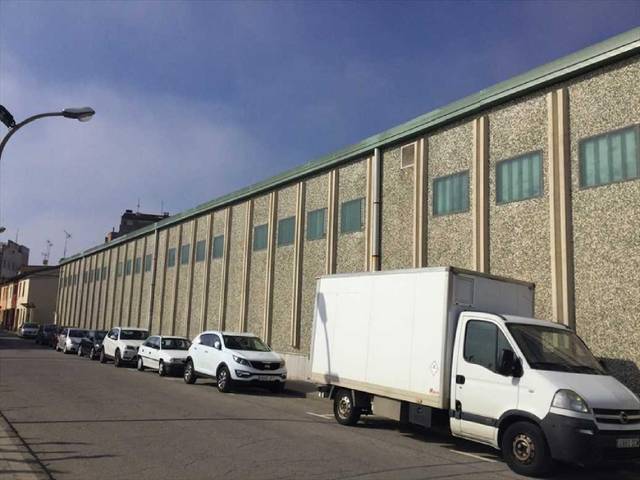Nave industrial en Venta en Sant Hipòlit de Voltregà