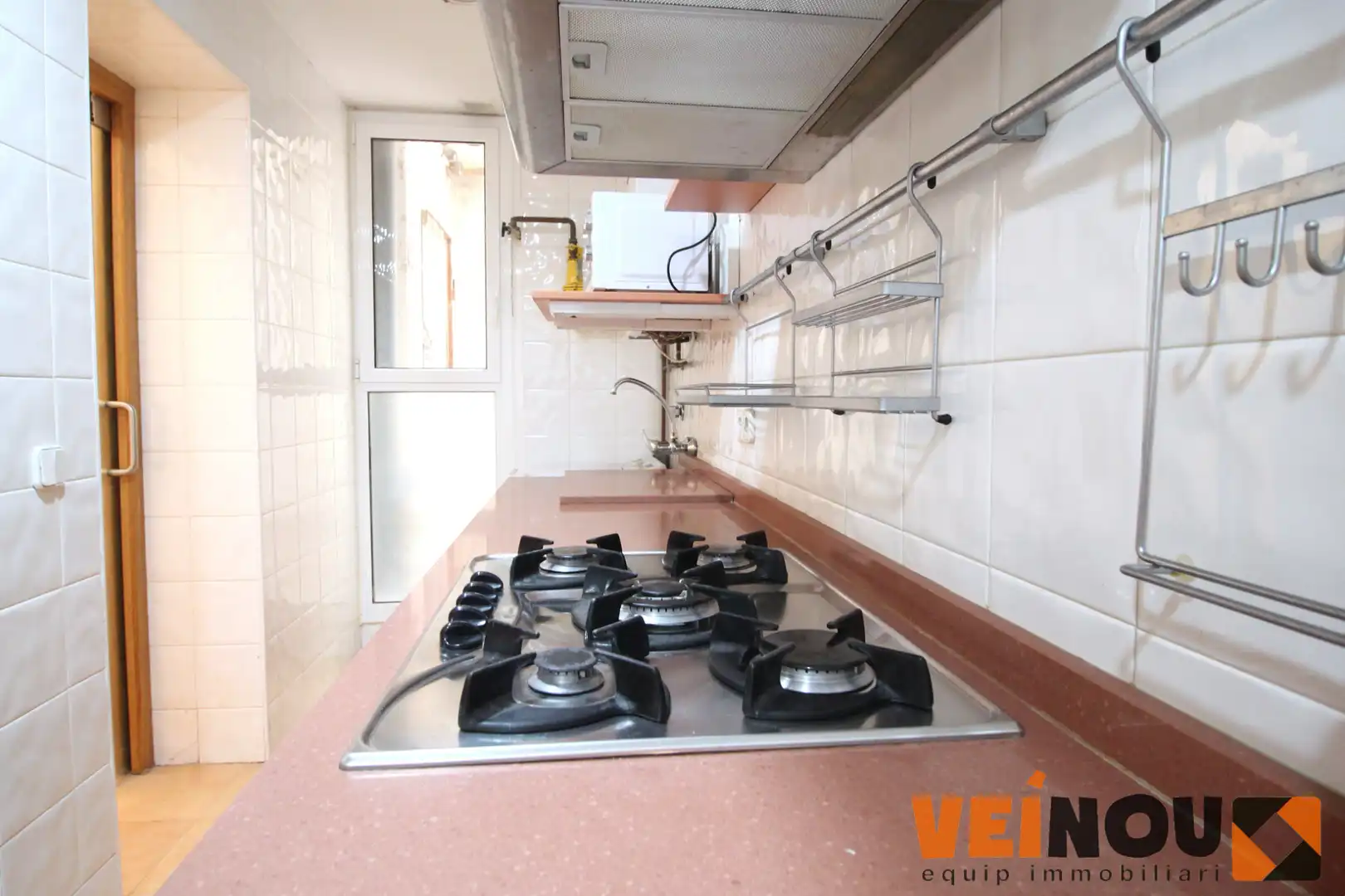 Cocina de Planta baja en venta en Barcelona con Aire acondicionado y Horno