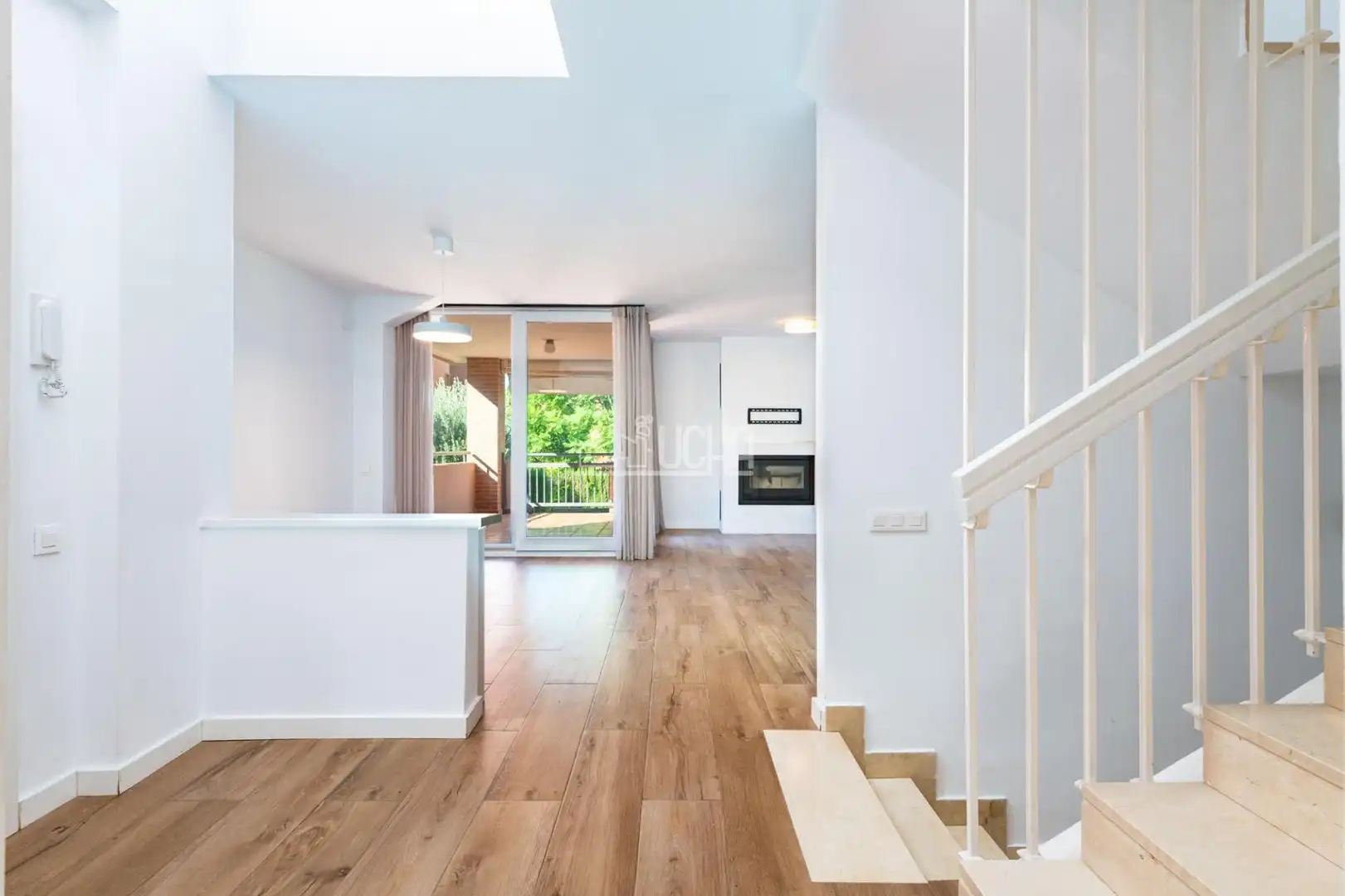 Semi-detached house with terrace for sale in Mas Camarena, imagen 7