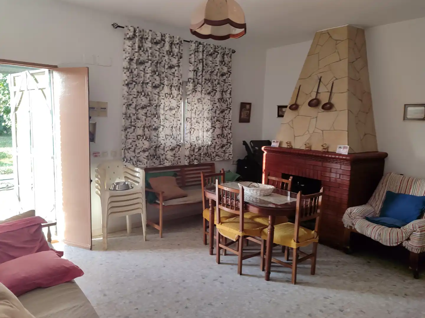 Sala de estar de Casa o chalet en venta en Utrera con Aire acondicionado, Jardín privado y Terraza