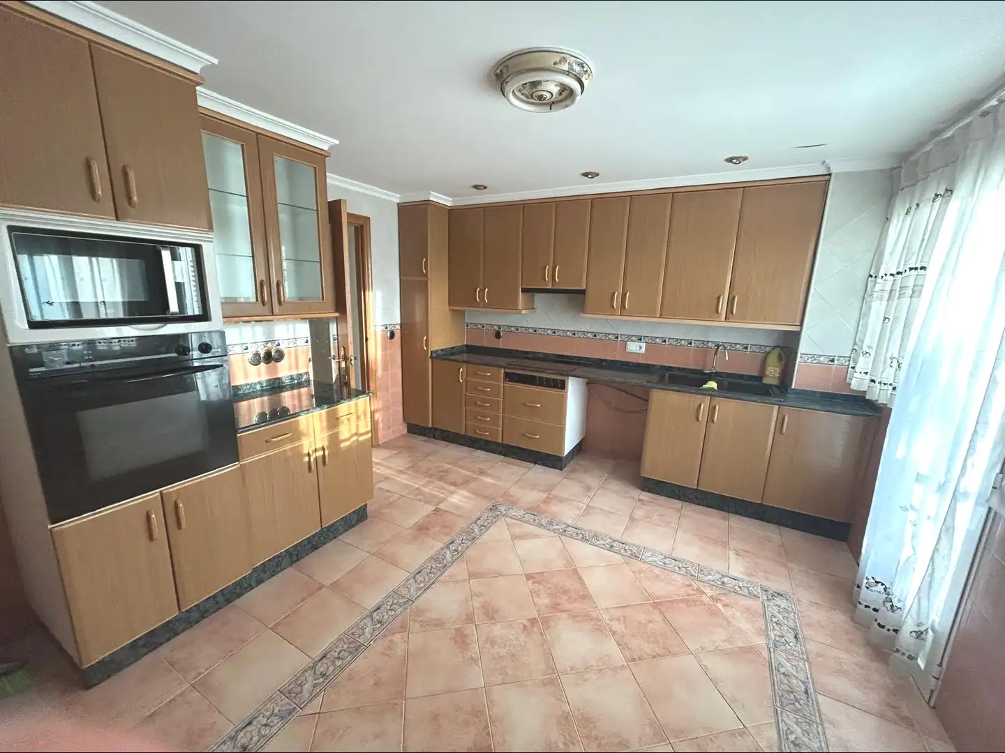 Cocina de Piso en venta en Catarroja con Balcón