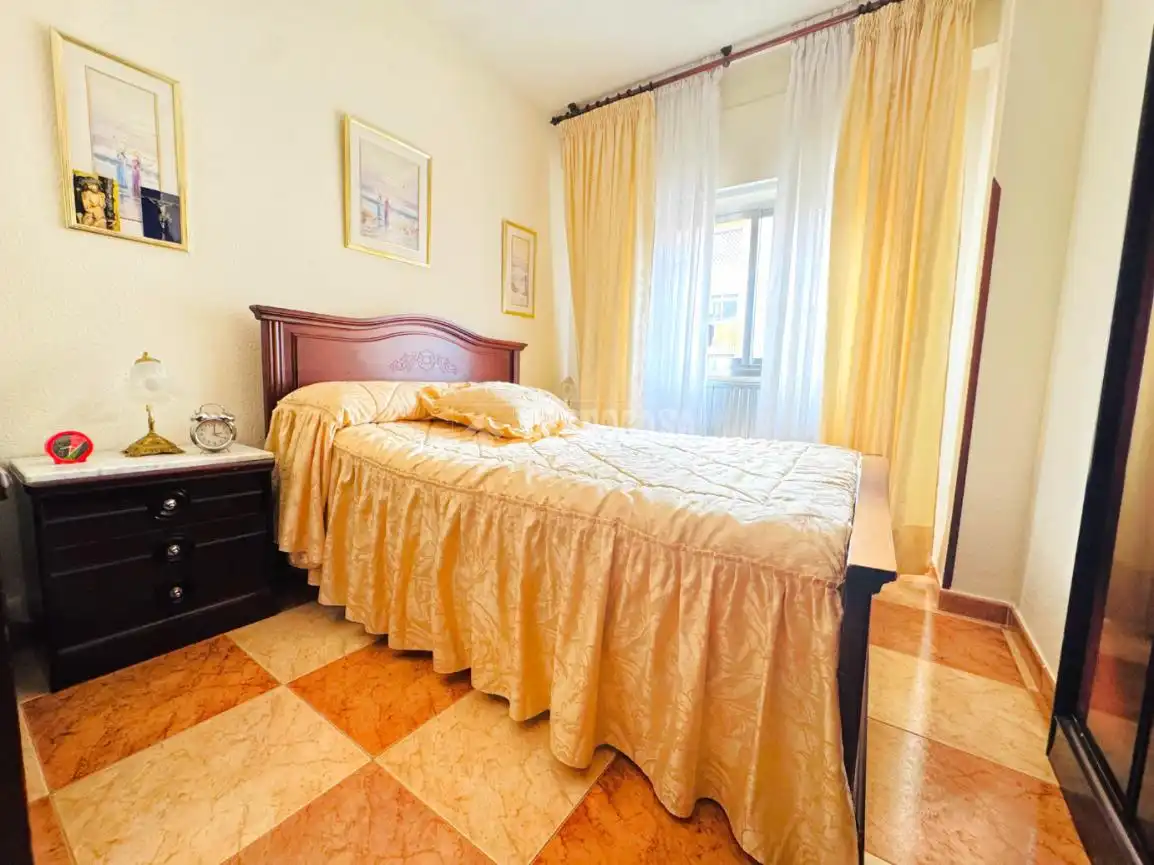 Schlafzimmer von Wohnung zum Verkauf in Talavera de la Reina mit Klimaanlage und Heizung