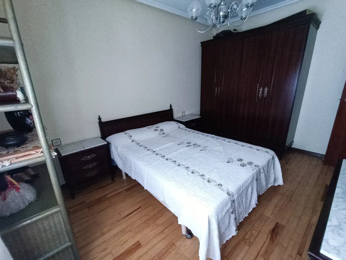Habitación de Piso en venta en Arrasate / Mondragón con Calefacción, Terraza y Trastero