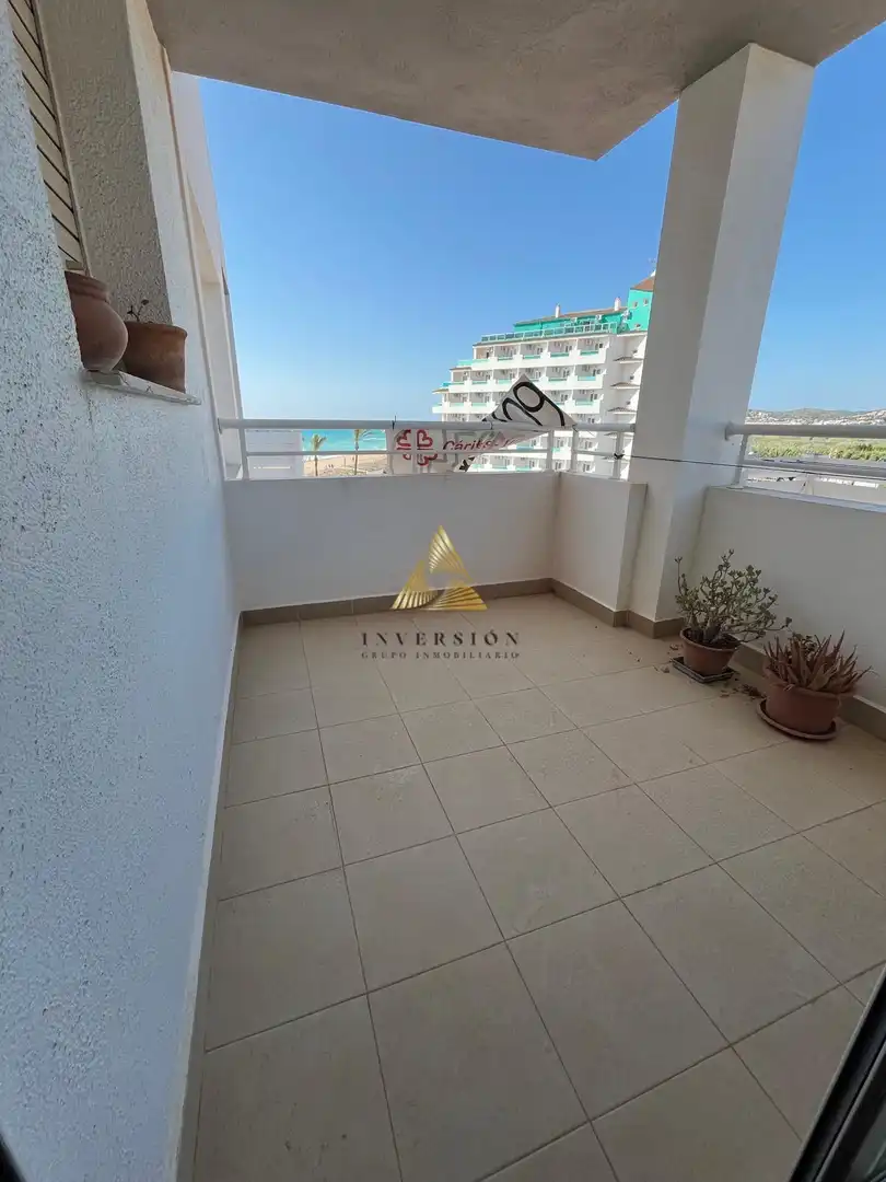 Apartament amb terrassa en venda a Playa Norte, imagen 7