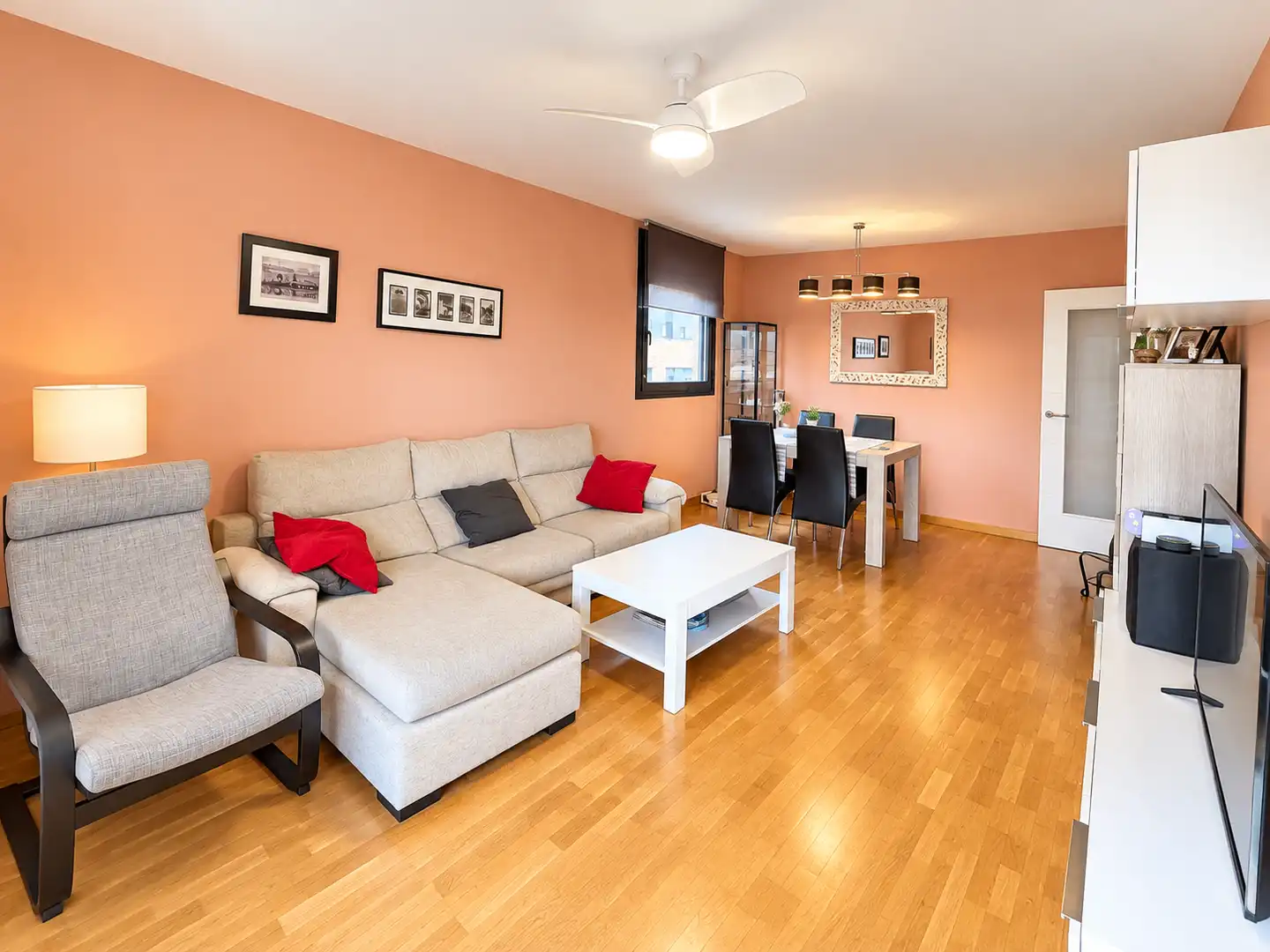 Sala d'estar de Pis en venda en Can Feu - Gràcia