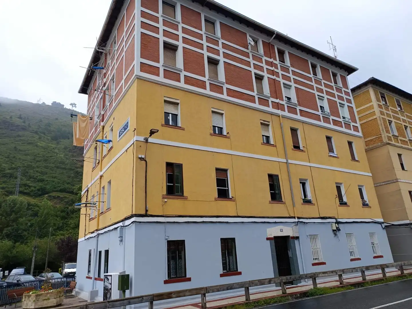 Exterior view of Flat for sale in Alonsotegi