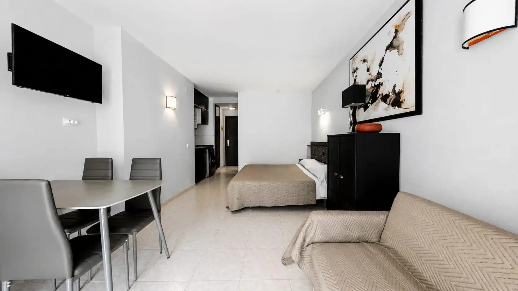 Apartamento con piscina en venta en Calle DUNES LES, imagen 4