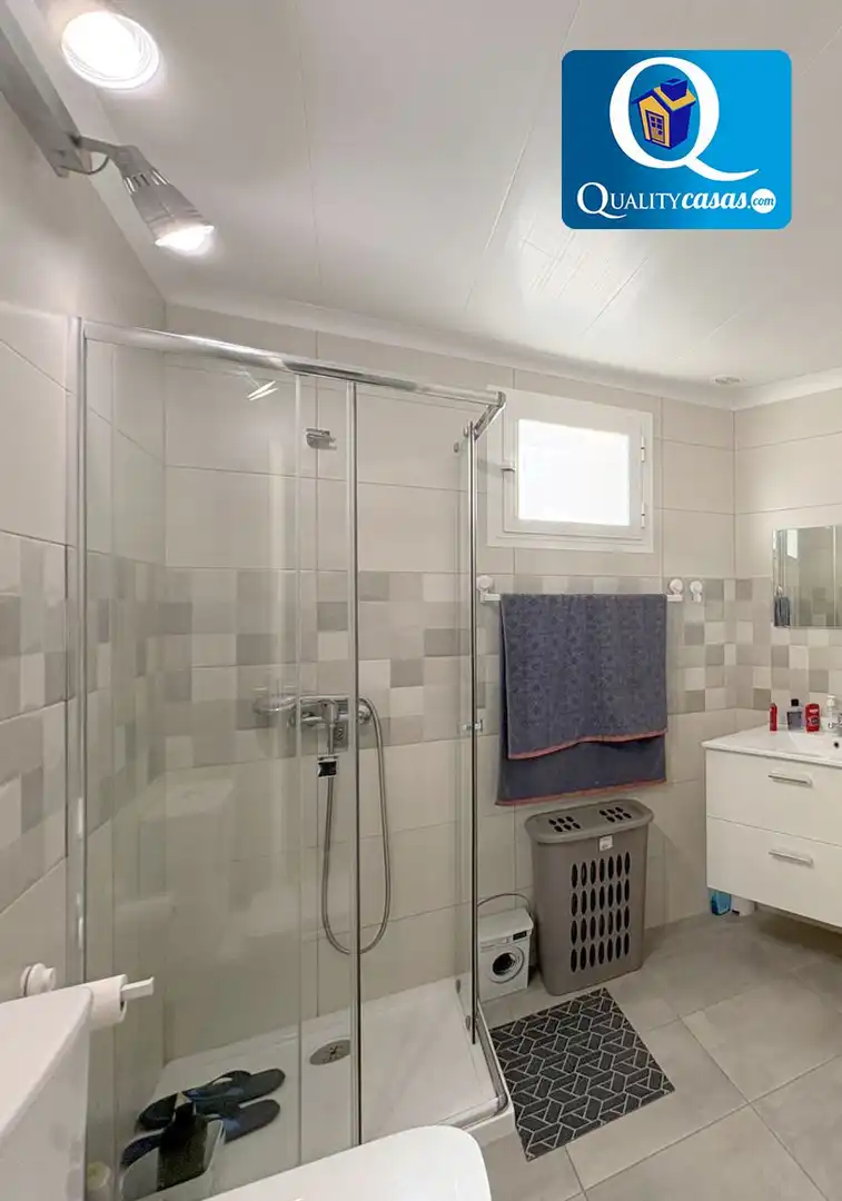 Baño de Casa o chalet en venta en El Campello con Terraza y Trastero