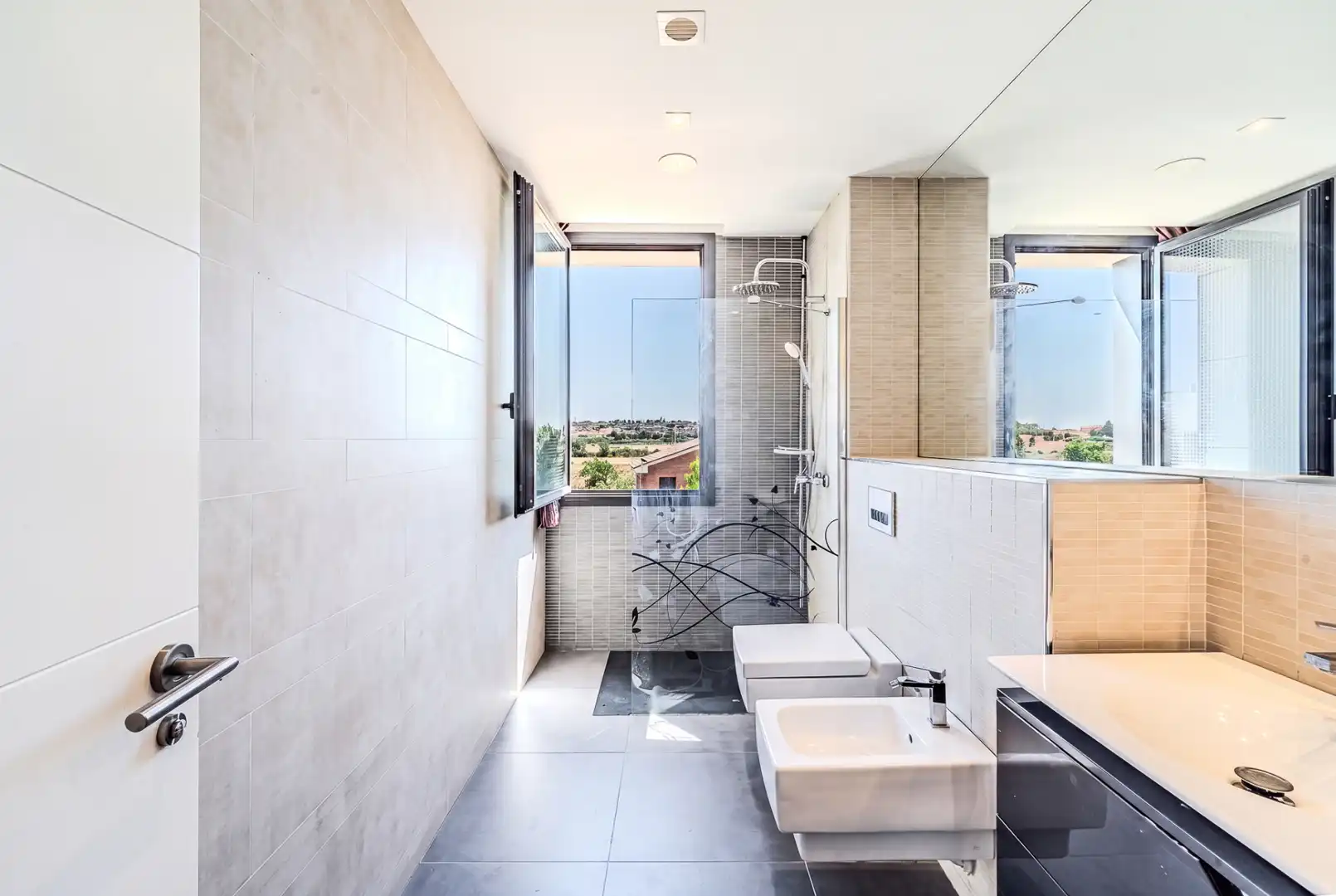 Bany de Casa o xalet en venda en Tàrrega amb Aire condicionat, Jardí privat i Terrassa