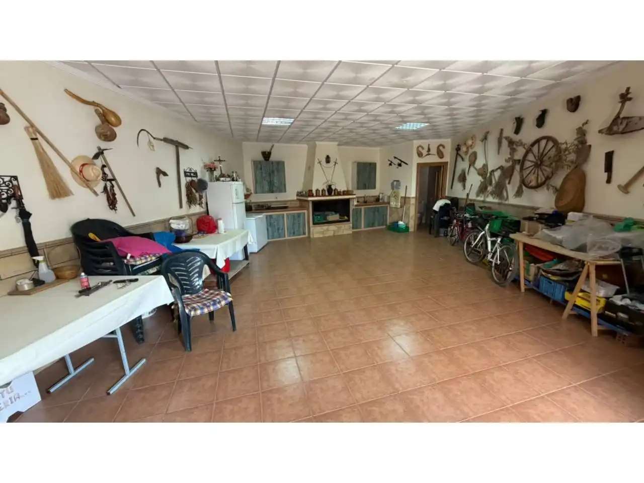 Gewerbefläche zum Verkauf in Madrigueras