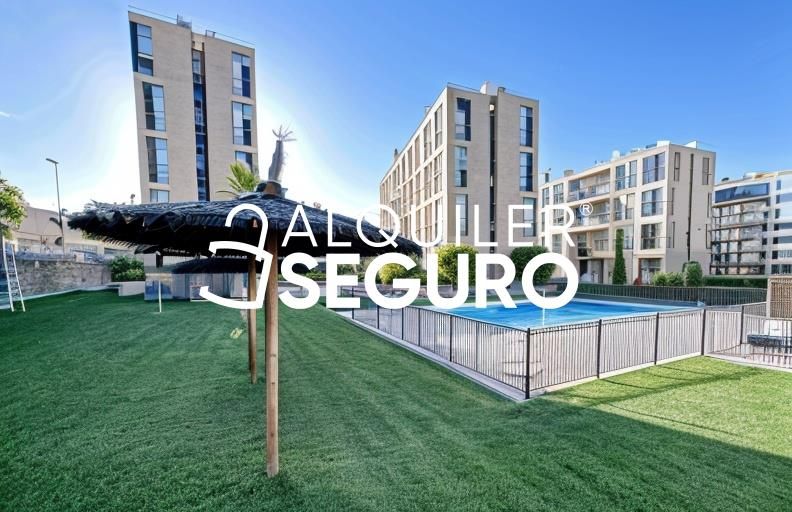 Exterior view of Flat to rent in Tres Cantos  with Heating, Terrace and Storage room