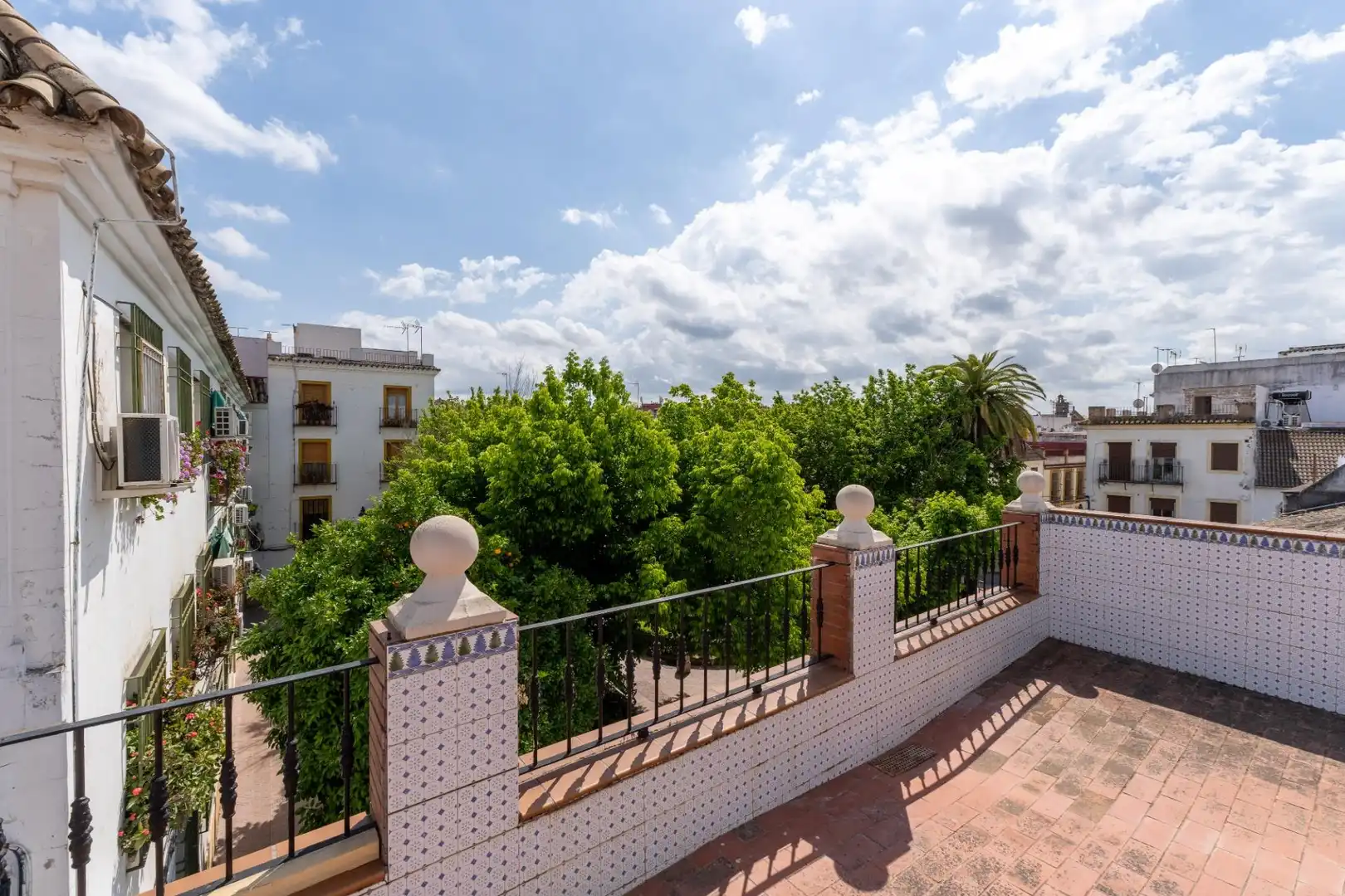 Vista exterior de Casa o chalet en venta en Córdoba con Aire acondicionado, Terraza y Balcón