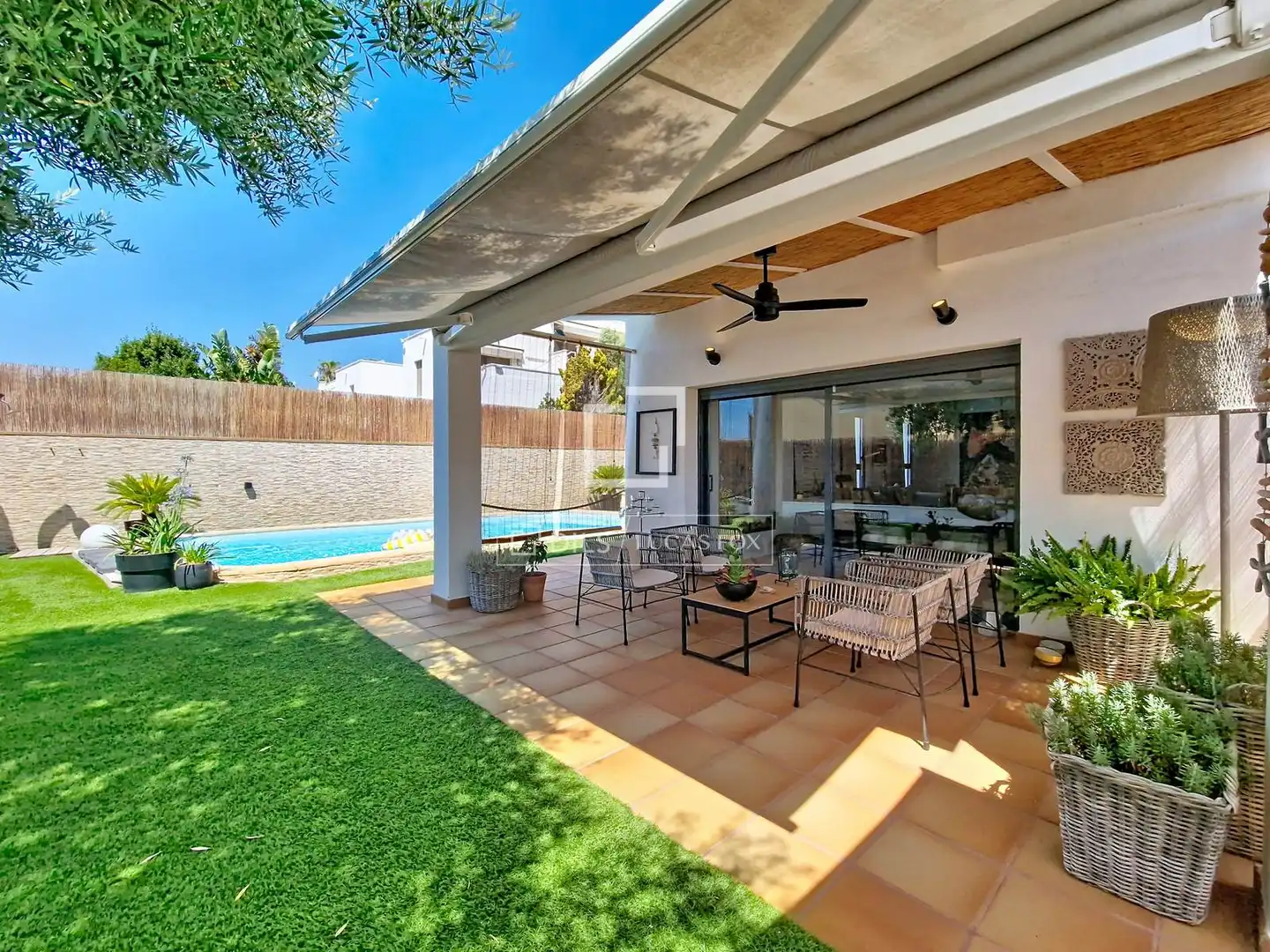 Terrassa de Casa o xalet en venda en Calafell amb Aire condicionat, Calefacció i Jardí privat