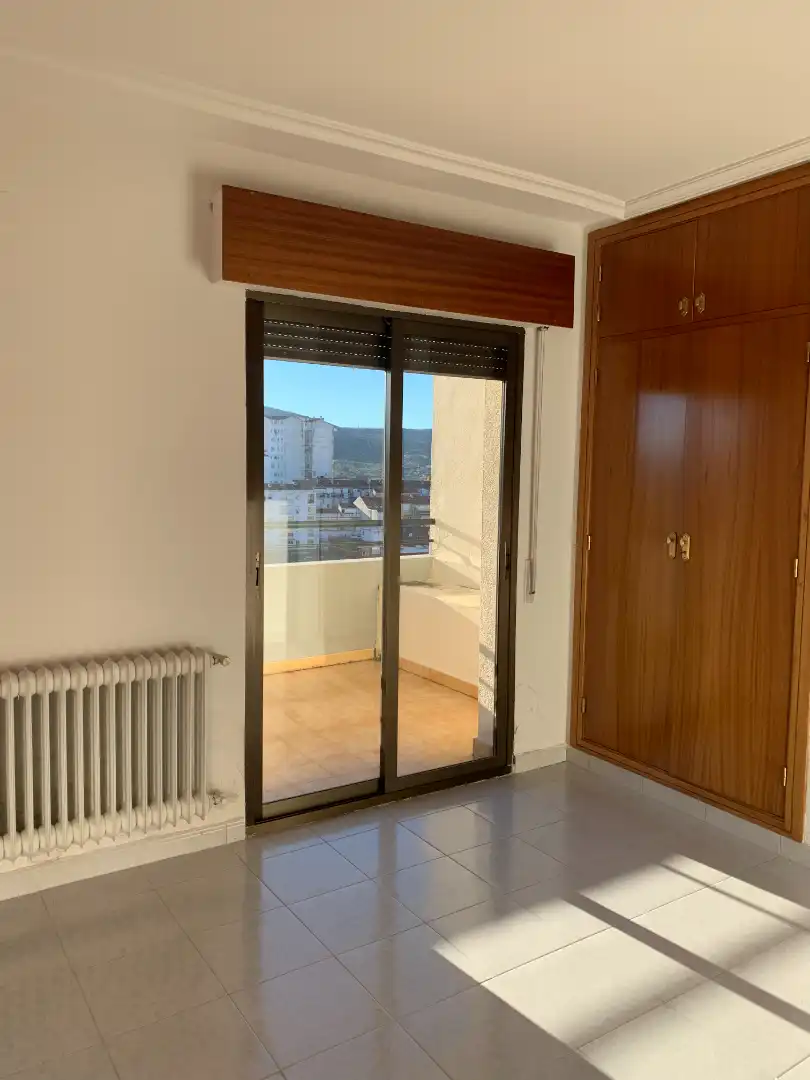 Bedroom of Houses for sale in Plasencia  with Air Conditioner, Heating and Terrace