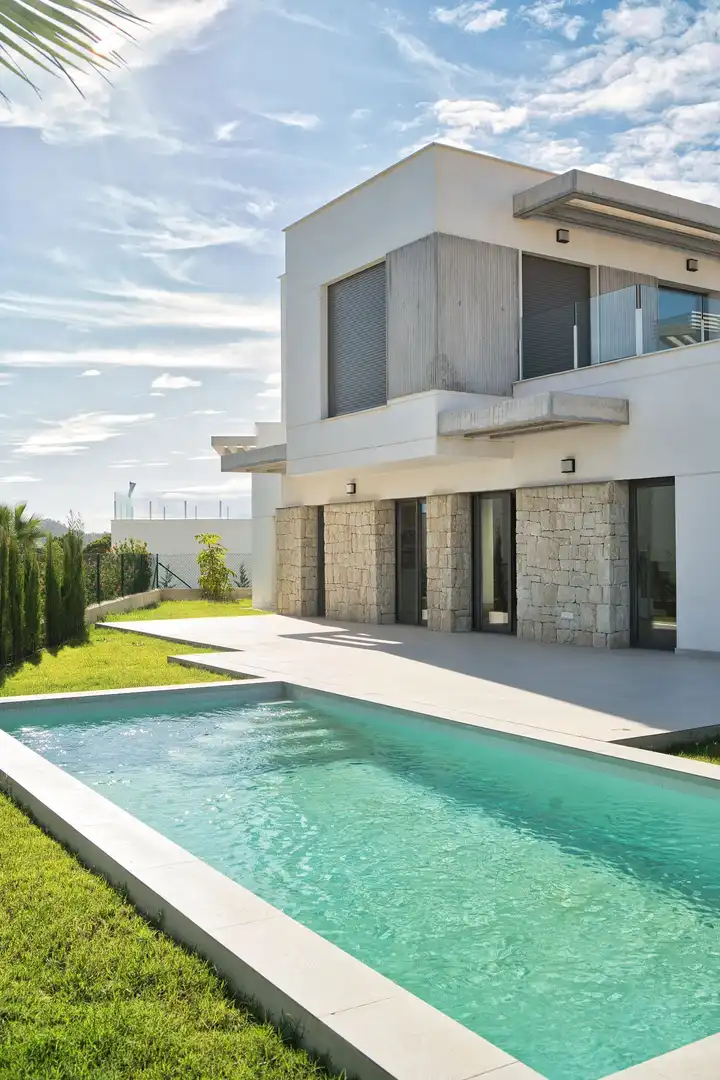 Casa con piscina in vendita a Golf Bahía