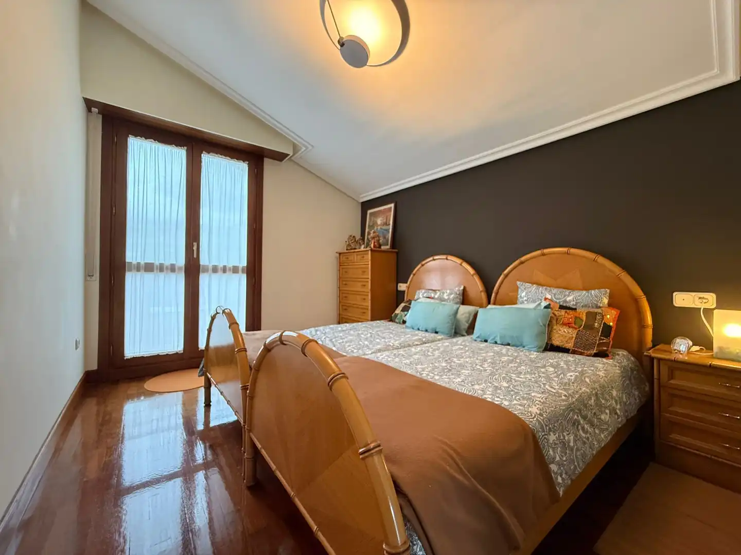 Bedroom of Detached homes for sale in Asteasu  with Terrace, Furnished and Balcony