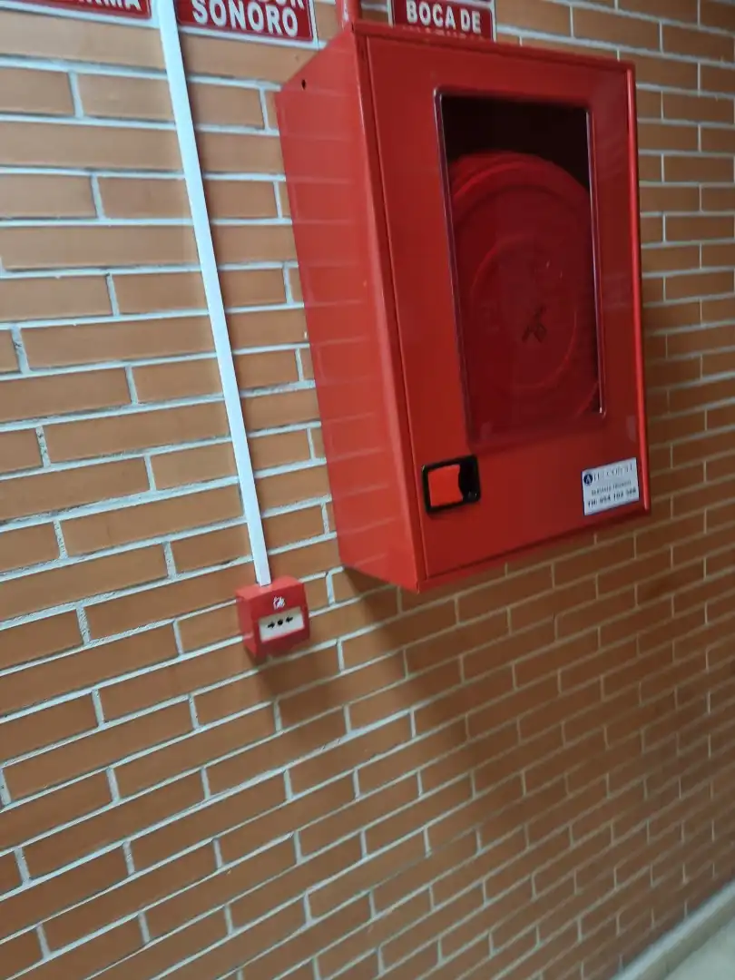 Oficina de alquiler en Montequinto con Aire acondicionado y Alarma