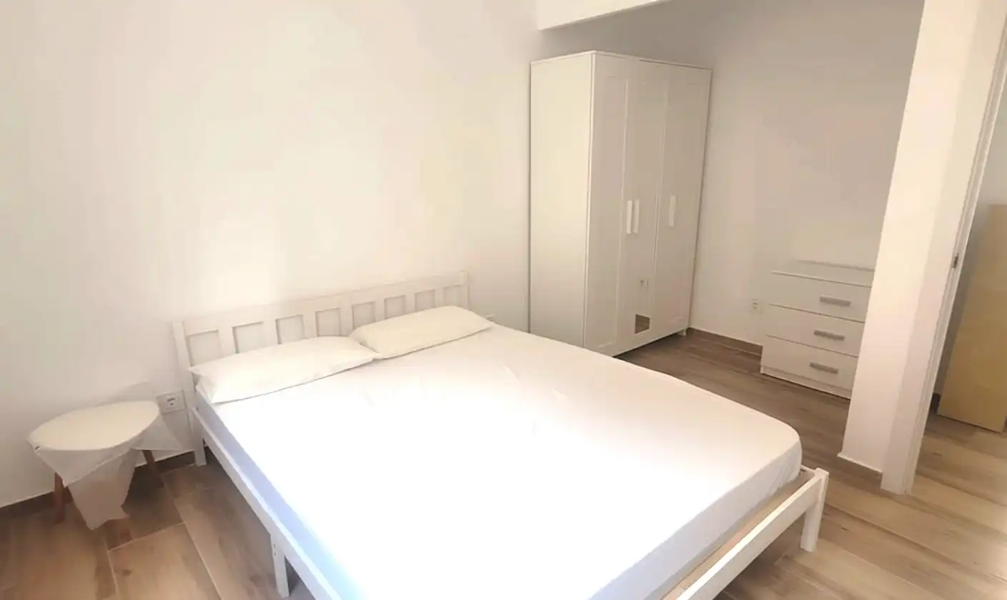 Habitación de Piso de alquiler en Terrassa con Calefacción, Amueblado y Horno