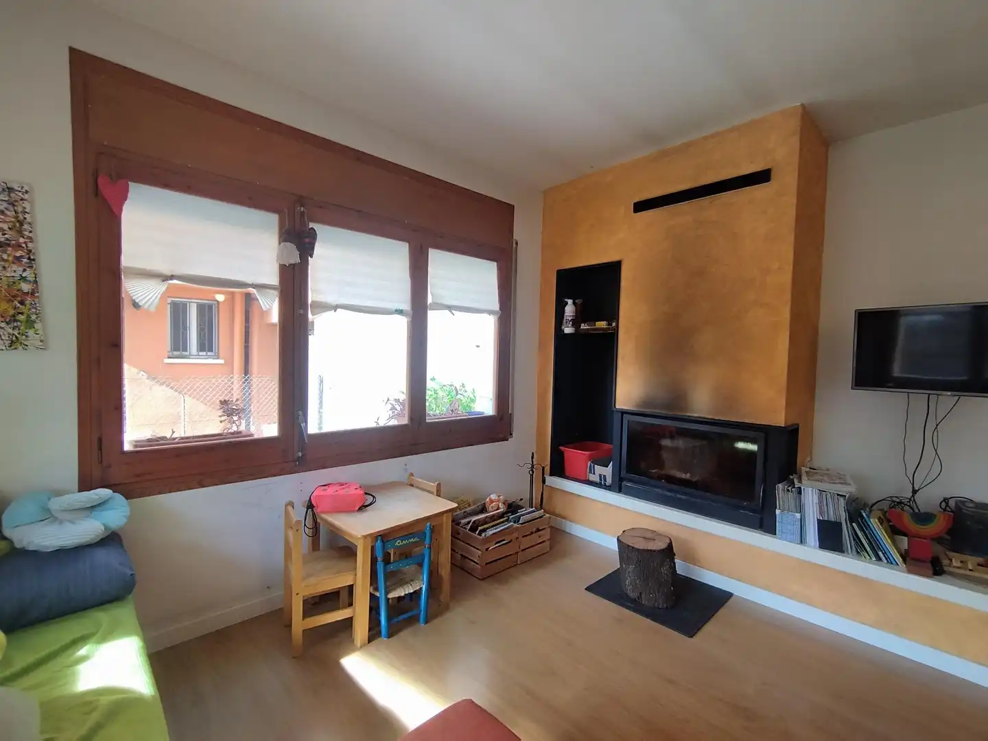 Wohnzimmer von Haus oder Chalet zum Verkauf in Santa Maria de Palautordera mit Heizung, Privatgarten und Balkon