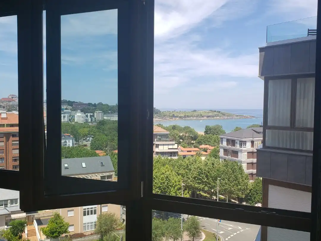 Appartamento con giardino in affitto a Avenida Pontejos 3b,7A, imagen 30