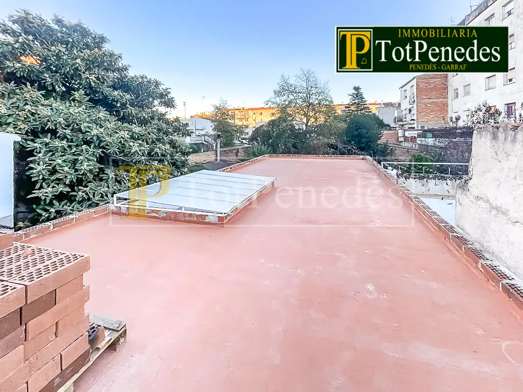 Terraza de Casa adosada en venta en Vilafranca del Penedès con Aire acondicionado, Calefacción y Terraza