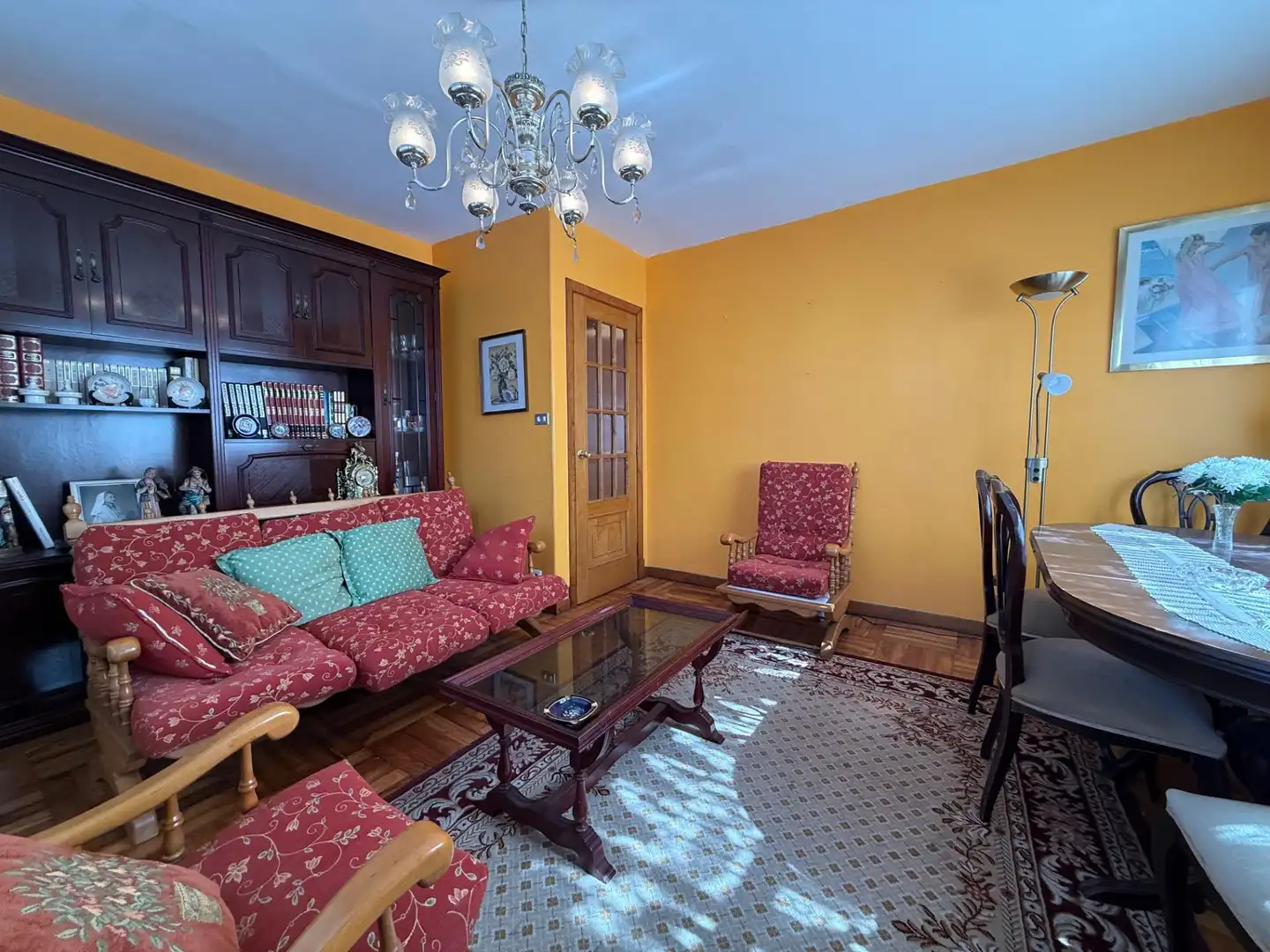 Sala d'estar de Casa o xalet en venda en Vigo  amb Terrassa i Balcó