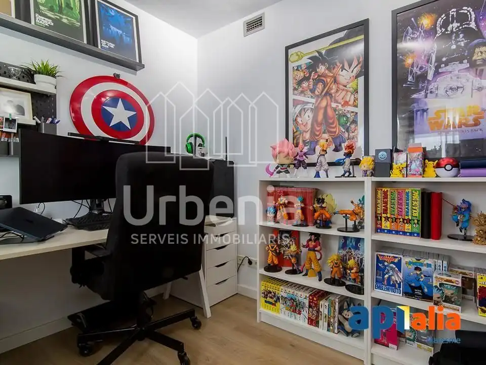 Habitación de Piso en venta en Pineda de Mar con Calefacción y Terraza