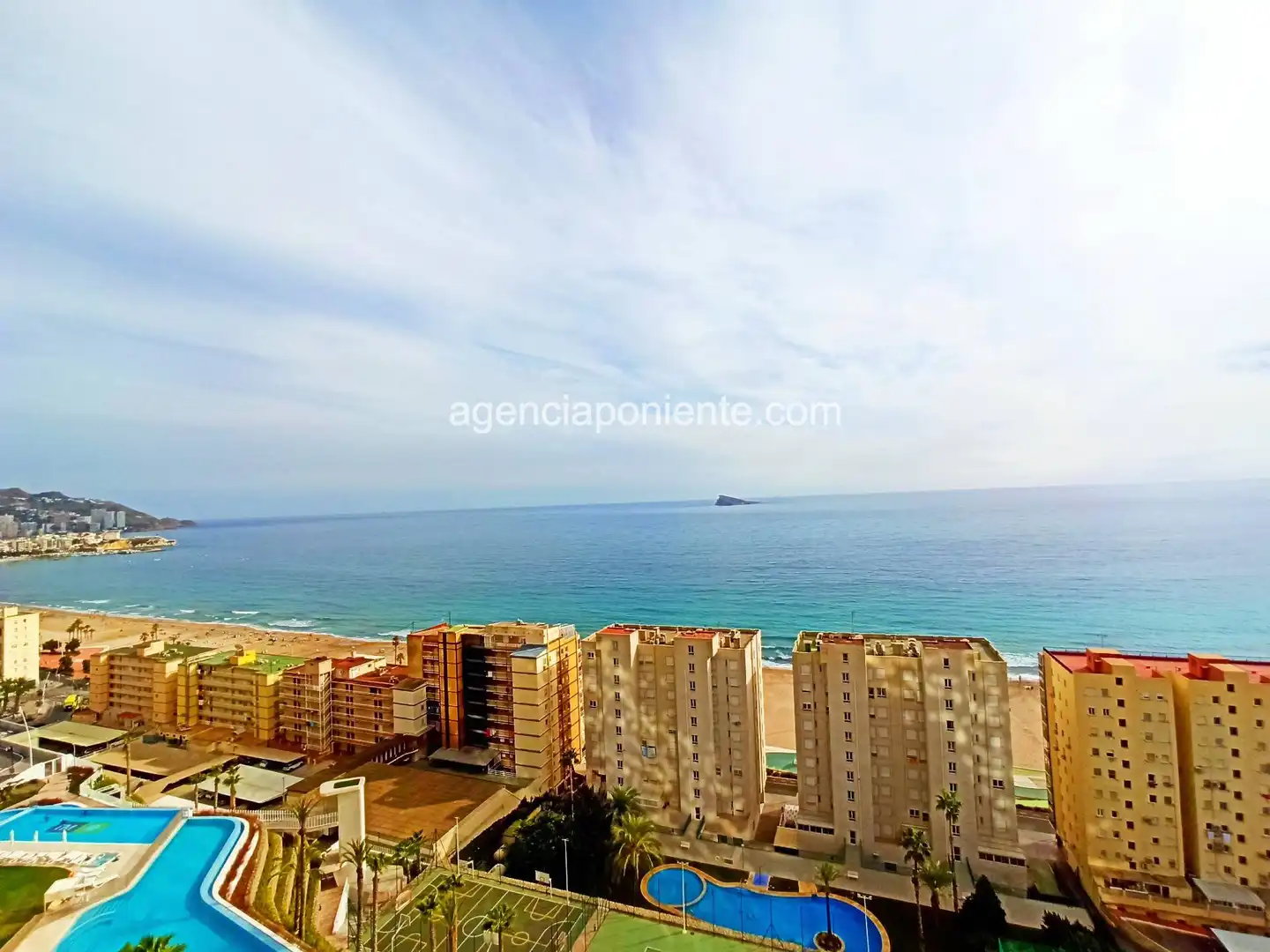 Exterior view of Flat for rent in Benidorm  with Air Conditioner, Terrace and Furnished