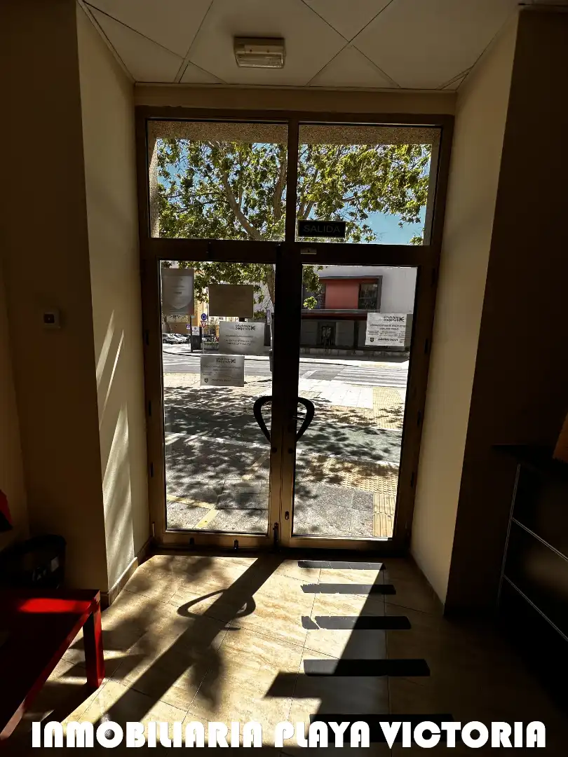 Local comercial en venda a Calle Rondeñas, imagen 17