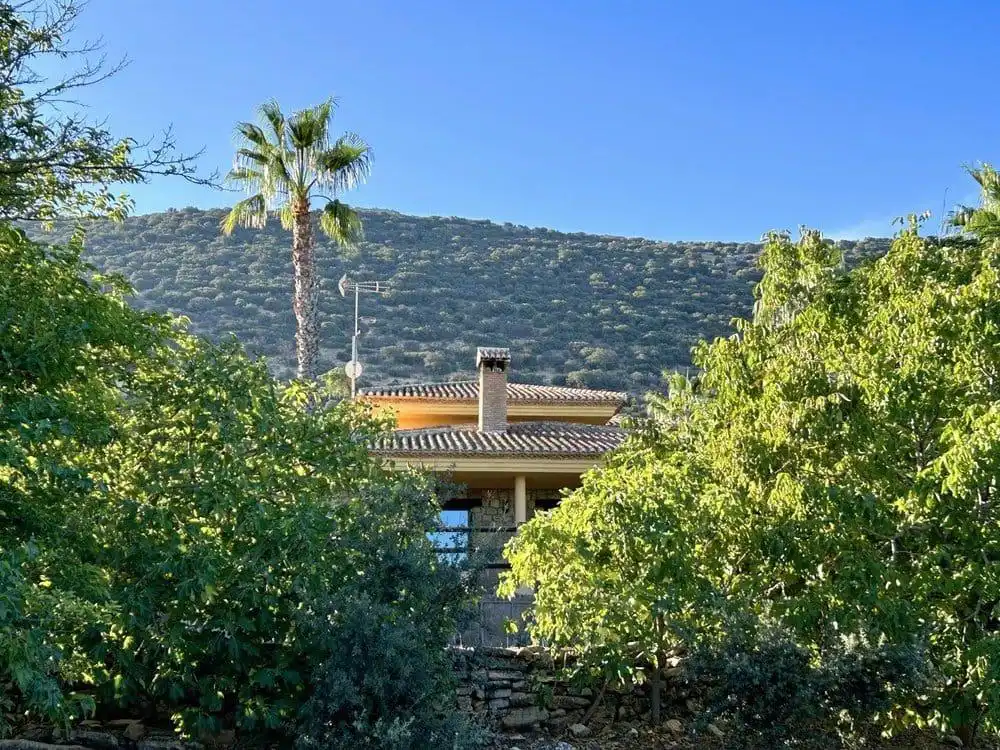 Vista exterior de Finca rústica en venta en Colomera con Calefacción, Terraza y Piscina