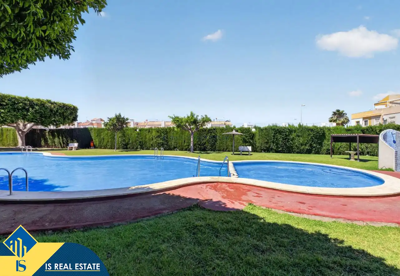 Apartament amb piscina en venda a Zona Carrefour - Urbanizaciones, imagen 24
