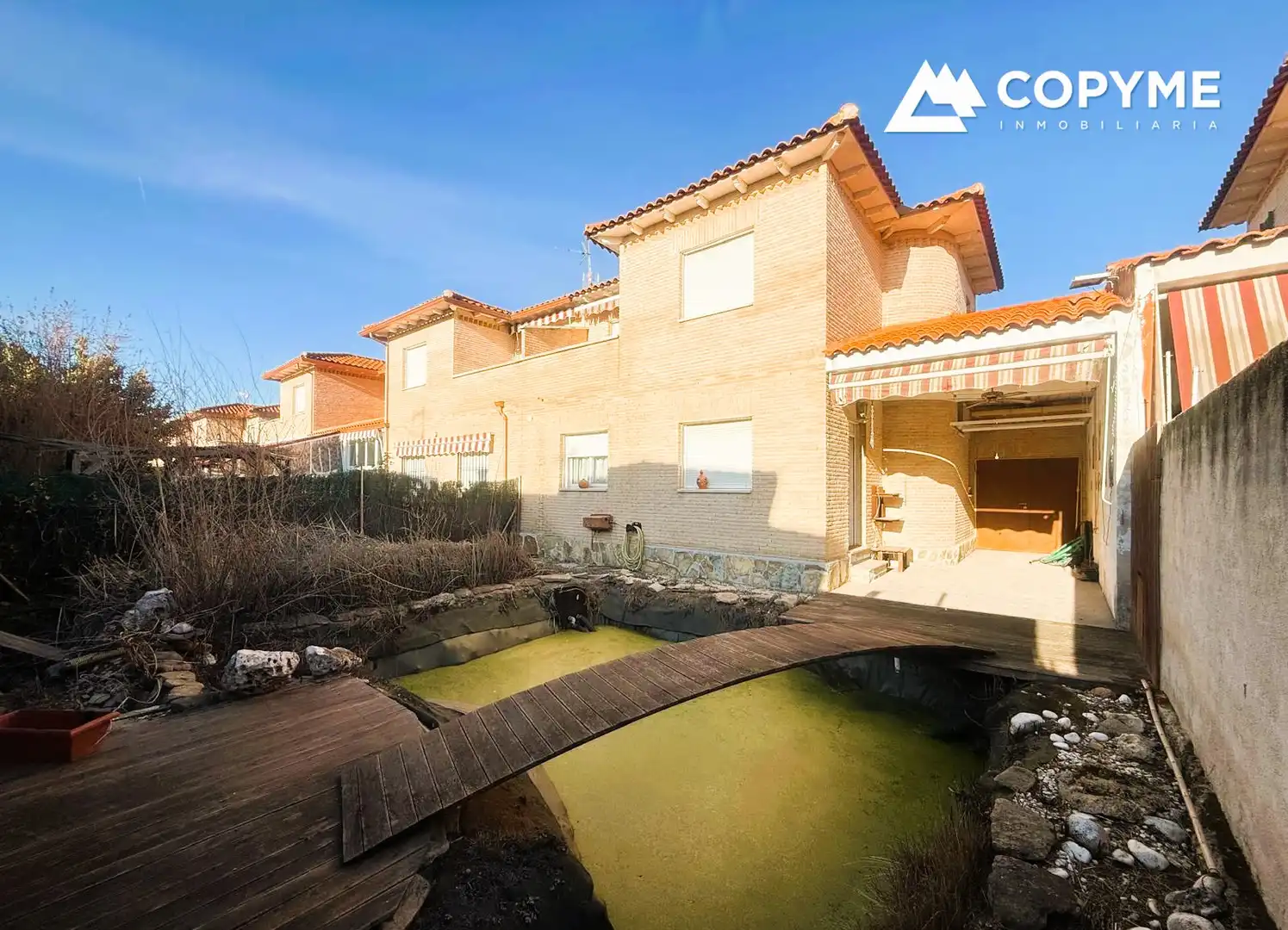 Vista exterior de Casa adosada en venta en Santa Olalla con Aire acondicionado, Calefacción y Jardín privado