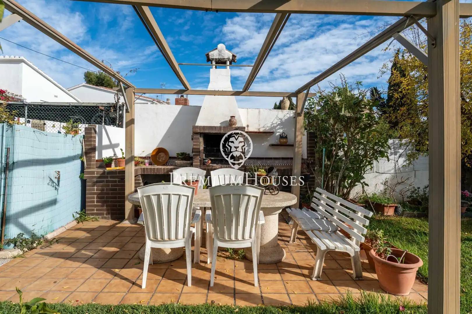 Terrassa de Casa o xalet en venda en Vilanova i la Geltrú amb Calefacció, Jardí privat i Terrassa